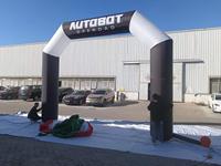 Arche gonflable publicitaire scellée de marque en PVC renforcé avec éclairage LED pour zone photo de sponsor