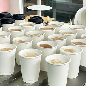 Vente en gros de gobelets à café et à thé écologiques en papier kraft à double paroi biodégradables avec logo personnalisé - Product Image 5