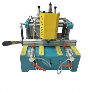 Machine de fraisage de profilés en aluminium et UPVC LXF-290*100 1.6kW pour copie de trous de serrures de fenêtres et portes - Product Image 3