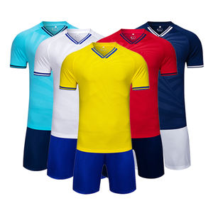 批发厂价优质足球服热升华空白足球球衣设计精美 - Product Image 1