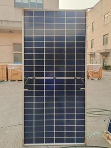Paneles Solares Fotovoltaicos de Alta Eficiencia Trina Vertex Tipo N 595W-625W Directamente del Proveedor de Confianza con Buen Precio - Product Image 4