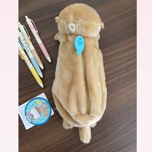 ZGBROTHERS 2025 Estuche de Peluche de Nutria Pequeña y Adorable, Nuevo Estuche para Lápices Estilo Ins, Bolsa de Almacenamiento de Animales Pequeños de Gran Valor, Diseño de Dibujos Animados - Product Image 2
