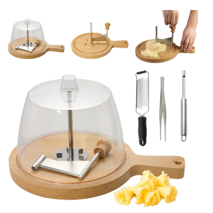 EASTOMMY Roue à fromage en acier inoxydable, coupe-fleurs, trancheuse, lame tranchante et râpe à chocolat avec base en bois - Product Image 1