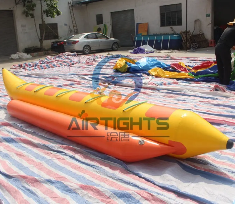 La migliore vendita forte tela cerata in PVC trainabile acqua gonfiabile Flying Sea Banana Boat per 5 passeggeri
