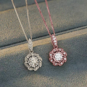 Collar con colgante de flor para mujer, accesorios de cadena para clavícula, uso diario, a la moda - Product Image 1