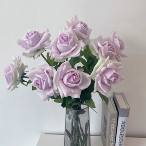 Rosas Individuales de Látex al por Mayor, Flores Artificiales de Tacto Real para Decoraciones de Bodas y Festividades - Centro de Mesa de Pascua y Navidad - Product Image 3