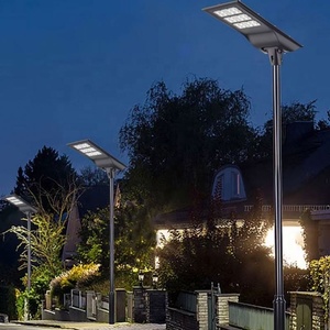 Lampadaire solaire étanche IP65 avec télécommande à capteur, 60W 80W, en aluminium, haute CRI 95, conception gratuite du fabricant - Product Image 4