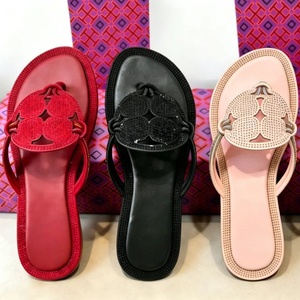 Sandalias Planas de Lujo con Pedrería para Mujer 2026, Parte Superior de Gamuza Transpirable, Chanclas de Playa, Zapatos Casuales de Verano para Exteriores para Damas - Product Image 1