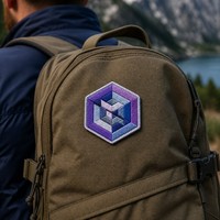 Patchs brodés thermocollants et à coudre, motif hexagonal géométrique isométrique cube 3D, avec bordure argentée optique, pour sac à dos et veste d'entreprise