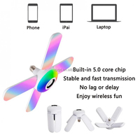 Nouvelle lampe musicale sans fil LED E27 à quatre feuilles, lampe à ampoule pliable RGB colorée avec télécommande, luminaire de plafond déformable