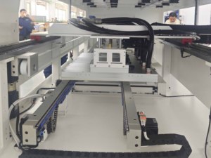 <span class=keywords><strong>UV</strong></span> Đường Hầm Lò nhiệt thu nhỏ ống lò <span class=keywords><strong>UV</strong></span> chữa đèn máy điện đồng busbar nhiệt thu nhỏ ống lò - Product Image 2