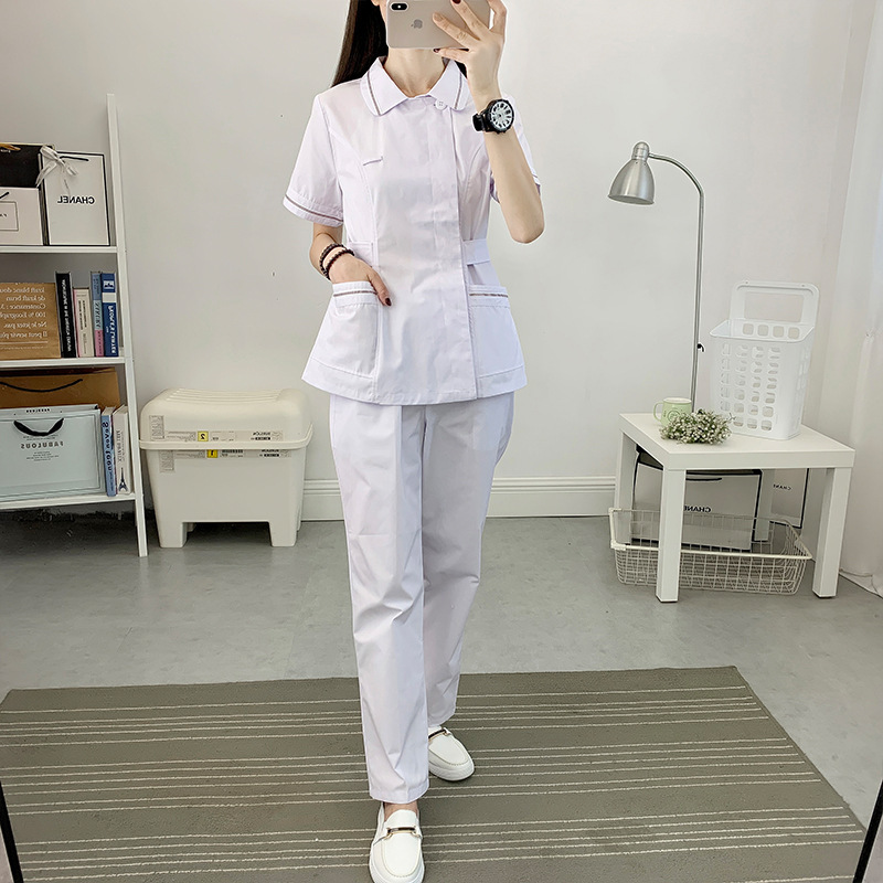 White short-sleeved suit
