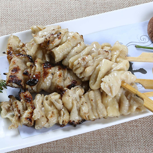 Prezzo diretto di fabbrica 30g di spiedini di <span class=keywords><strong>pollo</strong></span> al peperoncino al carbone alla griglia spiedini in stile Yakitori alla coscia - Product Image 5