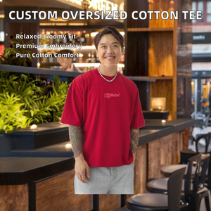 เสื้อยืดโอเวอร์ไซส์ผ้าฝ้าย/ใยไผ่ ปักโลโก้ตามสั่ง คุณภาพสูง ปักเรียบง่าย แขนสั้น ลายเรียบ แบรนด์ส่วนตัว น้ำหนัก 300 กรัม - Product Image 2