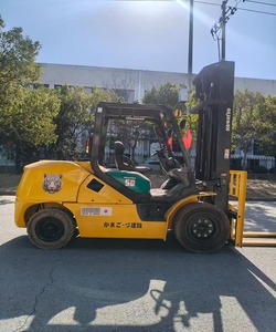 Xe nâng KOMATSU 5 tấn FD50 Nhật Bản, động cơ diesel, 2 tầng nâng, 4m, tình trạng hoàn hảo - Product Image 1