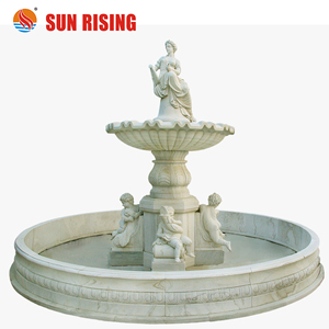 Fontana d'Acqua in Marmo Bianco Naturale Intagliata a Mano con Cavallo, Personalizzata per Giardini di Ville, in Vendita - Product Image 2