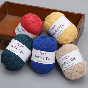 Hilo 100% Merino MENCA para Tejer a Mano Suéteres y Bufandas para Mujer, Suave y Cálido para Invierno, 350m/50 gramos, Hilo de Lana Australiana para Tejer a Máquina - Product Image 3