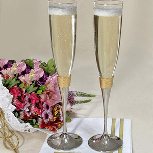 Flûtes <span class=keywords><strong>à</strong></span> <span class=keywords><strong>champagne</strong></span> de luxe en verre coloré, verres <span class=keywords><strong>à</strong></span> vin et <span class=keywords><strong>à</strong></span> <span class=keywords><strong>champagne</strong></span>, support en métal, pour mariage, vente en gros, - Product Image 5