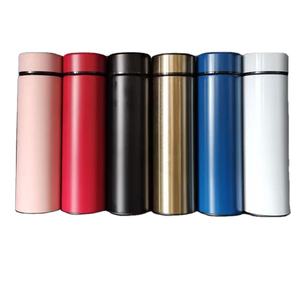 Botella de Agua Inteligente de Acero Inoxidable con Aislamiento al Vacío de Doble Pared de 17 oz, con Pantalla LED de Temperatura - Product Image 6