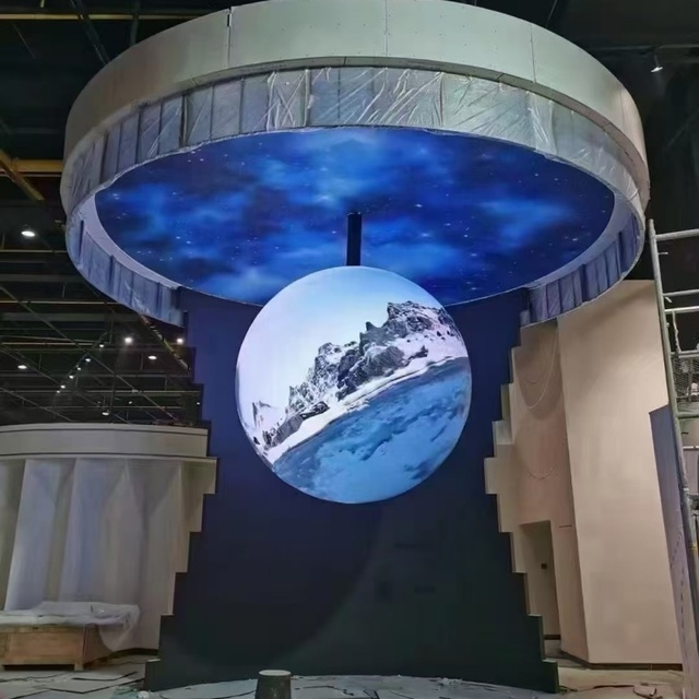 Customizable LED Sphere Screen for Museum Theme Park Curved 360 Viewing Interactive LED Ball Display IP68 Waterproofing 60Hz