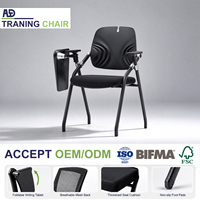 Chaise de formation ergonomique pliable avec tablette d'écriture, dossier en maille respirante, siège rembourré et base à quatre pieds en métal pour conférence
