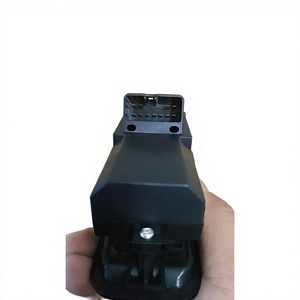 สำหรับโตโยต้า เทริออสสวิตช์ยกกระจก 84820-97201 ขับขวา ควบคุมประตูไฟฟ้า 12V - Product Image 3