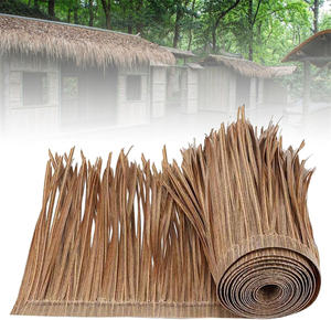 Robuste HDPE-Kunststoff-dekorative Strand-Tiki-Dach-Strohhalm rollen Hitze beständige synthetische Stroh für Hotel anwendungen - Product Image 1