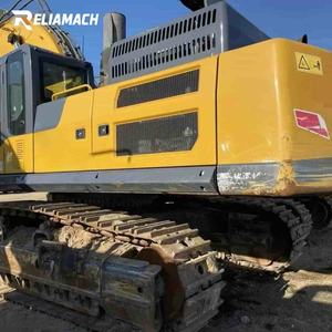 Excavatrice d'occasion robuste, moteur d'origine, modèle 550, année 2022, 906 heures de fonctionnement - Product Image 1