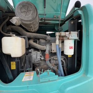 Excavadora de cadenas Kobelco SK75 usada original de Japón, miniexcavadora hidráulica de 7.5 toneladas con pocas horas de trabajo en venta - Product Image 4