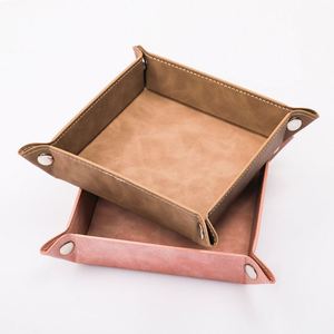 Caja de Almacenamiento Enrollable de Cuero PU con Logotipo Personalizado al por Mayor, Bandeja Hexagonal para Dados, Juegos de Mesa - Product Image 3