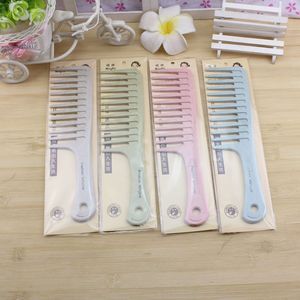 หวีผมพลาสติก ซี่ใหญ่ คละสี 15 ซม. สำหรับใช้ในบ้าน - Product Image 1