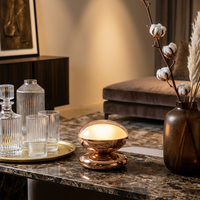 Lampe de table sans fil moderne et portable pour salon, chambre et bureau haut de gamme, éclairage d'ambiance rechargeable, idéale pour restaurant de luxe