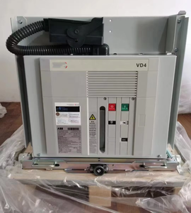 Disjoncteur à vide extractible A-B-B VD4/P-12-16-25 P210 (PT) 220NST 12kV 1600A à bas prix, capacité de coupure 25kA, 50/60Hz - Product Image 1