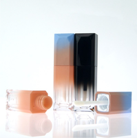 Vente chaude, tube de gloss à lèvres de luxe personnalisé à étiquette privée, emballage cosmétique, tubes de gloss à lèvres, tubes d'huile à lèvres