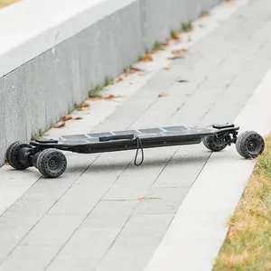 Skateboard Listrik Drive Langsung 3200W, dengan Sel Tahan Lama Impor 50.4V dan Roda Karet 115Mm Nyaman