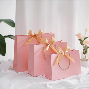 In ấn tùy chỉnh in logo túi giấy với xử lý Ribbon Bow món quà cưới paperbag bao bì Boutique Túi - Product Image 2