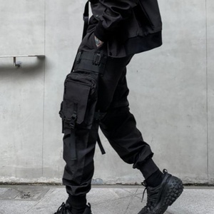 Pantalon cargo unisexe, streetwear personnalisé, vêtements techniques fonctionnels, multi-poches - Product Image 4
