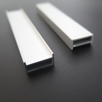 Profilé LED en aluminium robuste à montage en surface, fin, avec dissipation thermique, sans bande LED, idéal pour l'éclairage de meubles