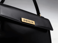 Étiquette en métal doré de haute qualité pour sacs à main, logo personnalisé en relief 3D, écologique et lavable, décoration de sac auto-adhésive