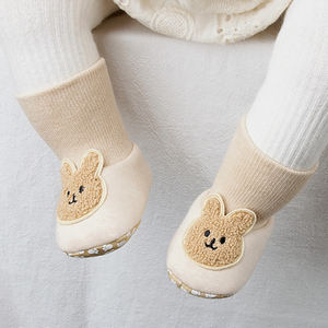 Lindo Oso <span class=keywords><strong>de</strong></span> dibujos animados bebé niña botines estancia en zapatilla invierno cálido suave zapatos recién nacido cuna calcetín zapatos - Product Image 5