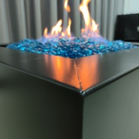 Table de foyer d'extérieur avec gaz propane, table de feu carrée moderne pour jardin en plein air