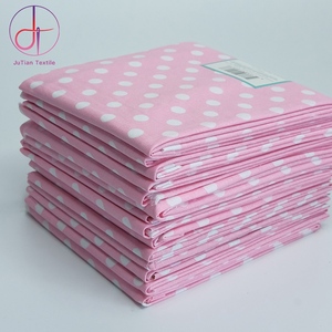 Lots de <span class=keywords><strong>tissu</strong></span> popeline 100% coton biologique pour la couture, le <span class=keywords><strong>patchwork</strong></span>, la décoration intérieure, les hôpitaux, l'artisanat, les chemises, les revêtements pour garçons - Product Image 1