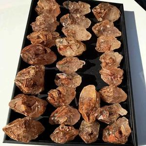 All'ingrosso di cristallo naturale di fango rosso scheletro di quarzo pietra grezza rara argilla rossa scheletro di pietra preziosa grezza per la creazione di gioielli - Product Image 4