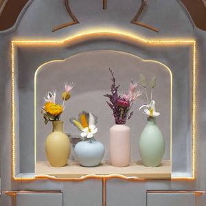 Jarrón de Cerámica de Alta Gama para Mesa Pequeña, Decoración Moderna para el Hogar, Adorno Resistente a Golpes para Flores Secas, Decoración para el Hogar - Product Image 3