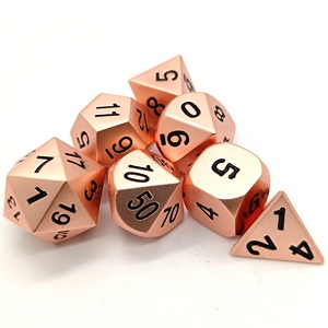 Juego de dados poliédricos de metal de 7 piezas con logotipo personalizable Mazmorras y dragones de aleación de zinc RPG D20 D12 D10 D8 D6 D4 Forma de polígono - Product Image 1