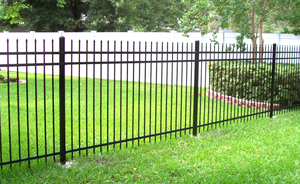 Panneau de clôture en acier de 6 pieds avec poteaux en acier noir, panneau de clôture décoratif <span class=keywords><strong>pour</strong></span> <span class=keywords><strong>jardin</strong></span>, clôture de piscine à sommet plat - Product Image 3