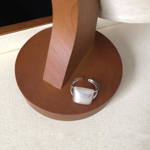 Anillo Geométrico de Plata Cepillada S925, Diseño Abierto Minimalista, Unisex, para Uso Diario - Product Image 1