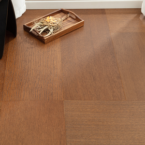 Plancher de chambre à coucher moderne en bois composite massif en acajou à trois couches de 4 mm, protection de l'environnement domestique, épissure libre, qualité ENF - Product Image 2