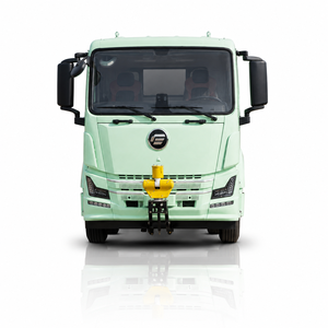 Camión Cisterna Eléctrico de 18T con Tanque de Agua de 13.8CBM y Cañón de Agua de 30-35m para Limpieza de Carreteras Municipales - Product Image 2