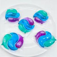 Maxdetergent OEM Dosettes de linge jetables écologiques Perles de lavage des vêtements Capsules de détergent Savon liquide pour les mains Vêtements